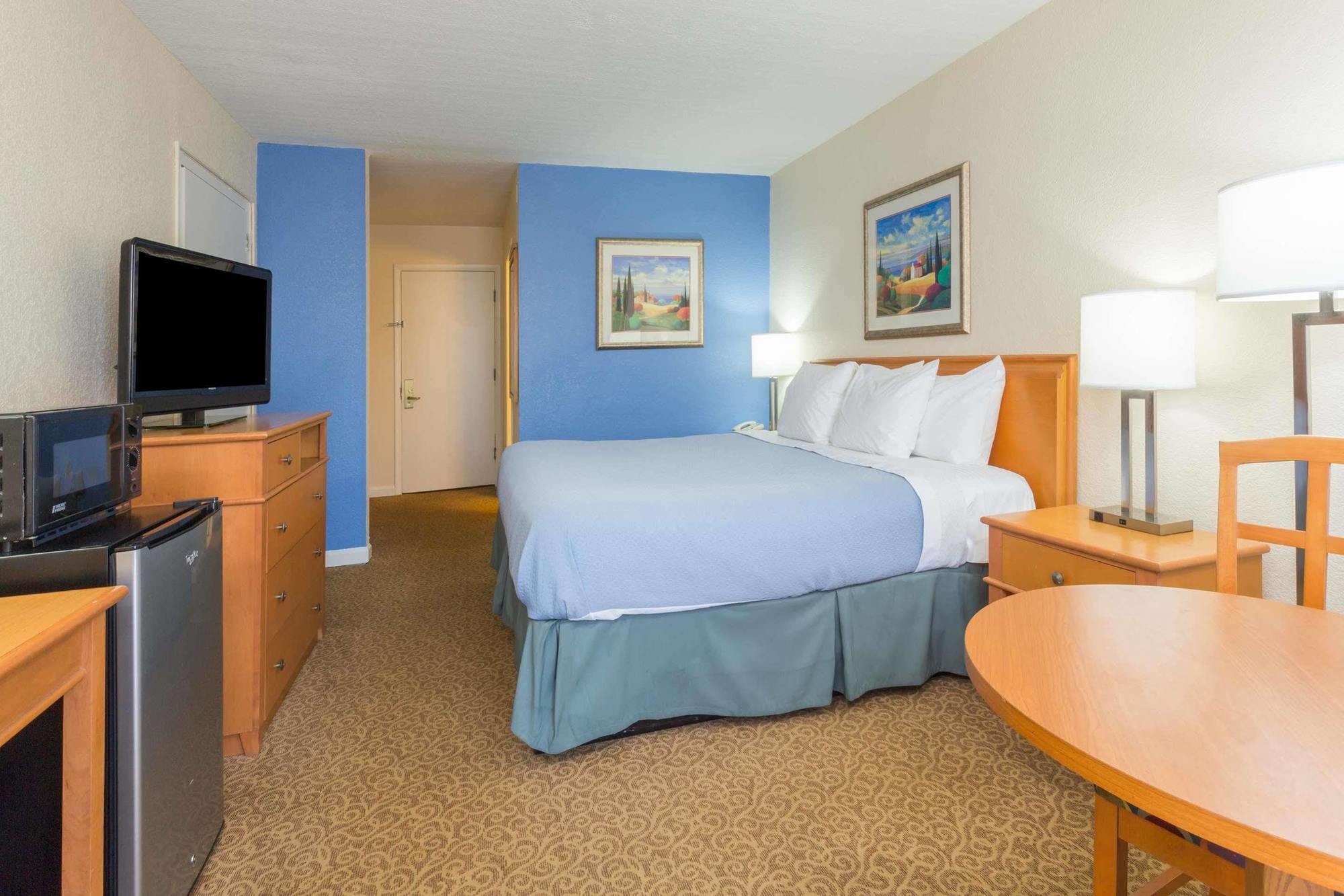Days Inn By Wyndham Neptune Beach Jacksonville Beach Exteriör bild